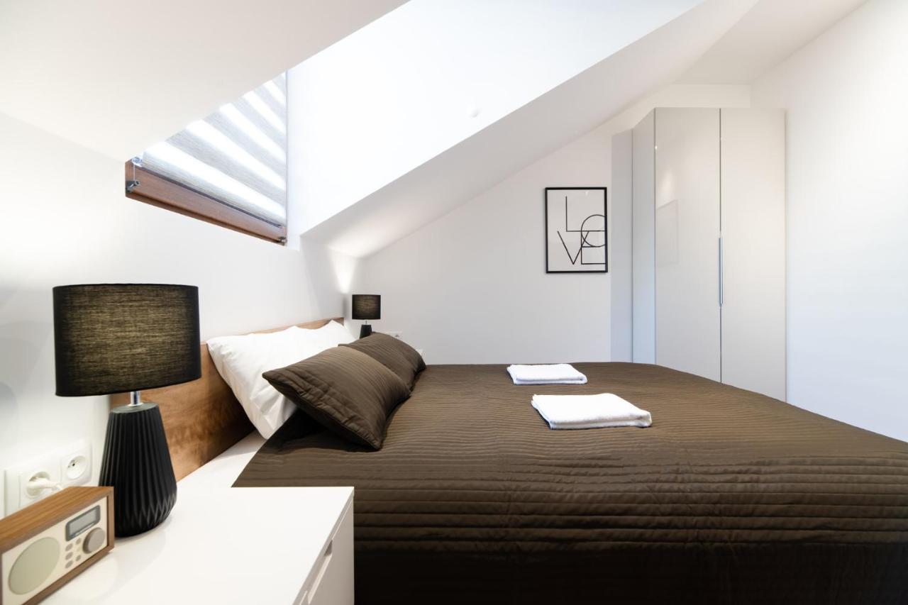 Neo Sky Apartment, Free Parking, 15 Min Walk Old Town&Kazimierz - By Homelike Krasków Eksteriør bilde