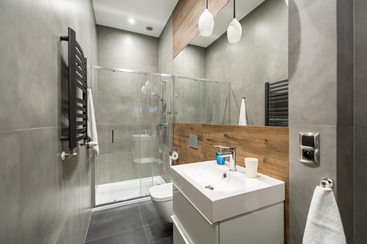 Neo Sky Apartment, Free Parking, 15 Min Walk Old Town&Kazimierz - By Homelike Krasków Eksteriør bilde